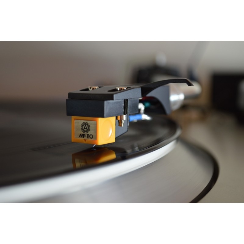 Nagaoka MP-110Nagaoka MP-110