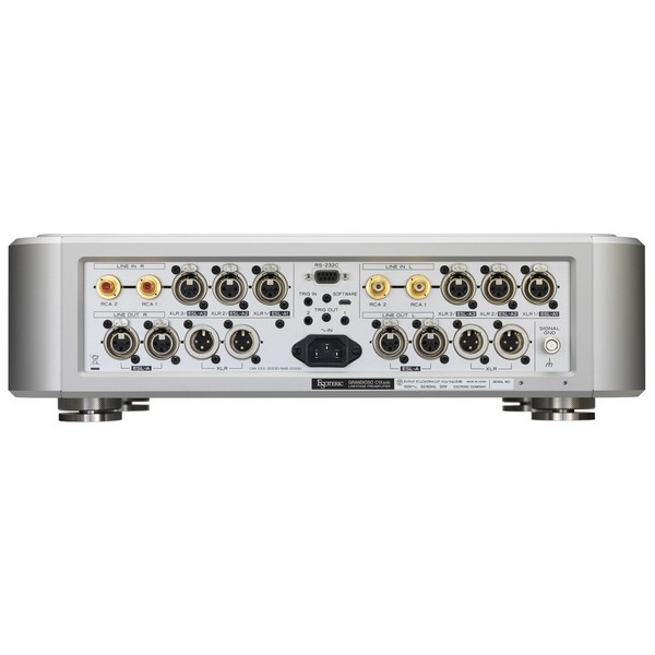 Η έκδοση Grandioso C1X "solo" είναι τοποθετημένη σε ενιαίο πλαίσιο χωρίς να αλλάζει την εσωτερική διάταξη του πρωτότυπου C1X, καθώς και τις πέντε ανεξάρτητες διαμορφώσεις μετασχηματιστών ισχύος για κάθε μπλοκ κυκλωμάτων, επιτυγχάνοντας μια κομψή και όμορφ