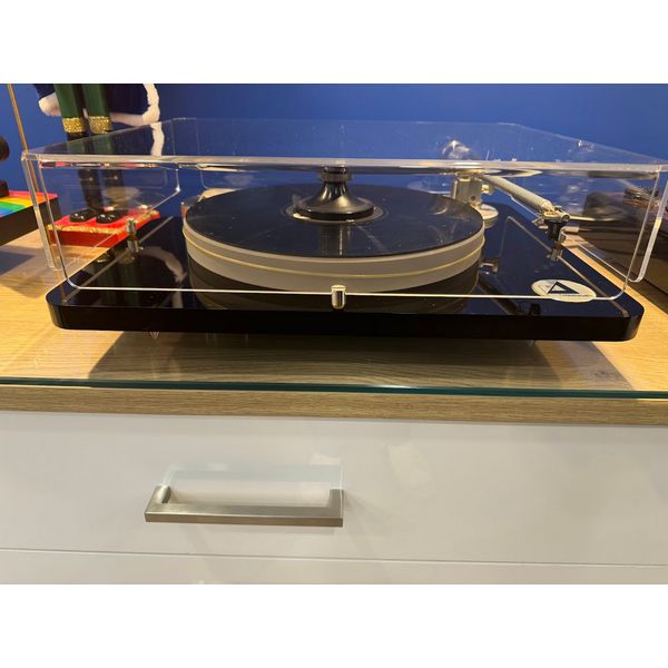 CLEARAUDIO CHAMPION +  DUST COVER