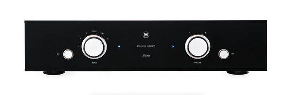 "O ενισχυτής Maria  ξεπερνά τις προσδοκίες των πιο απαιτητικών ακροατών, αποκαλύπτοντας το καλύτερο από όλα τα ηχεία και ακουστικά, ανεξαρτήτως μεγέθους ή κόστους."~ Mark Levinson