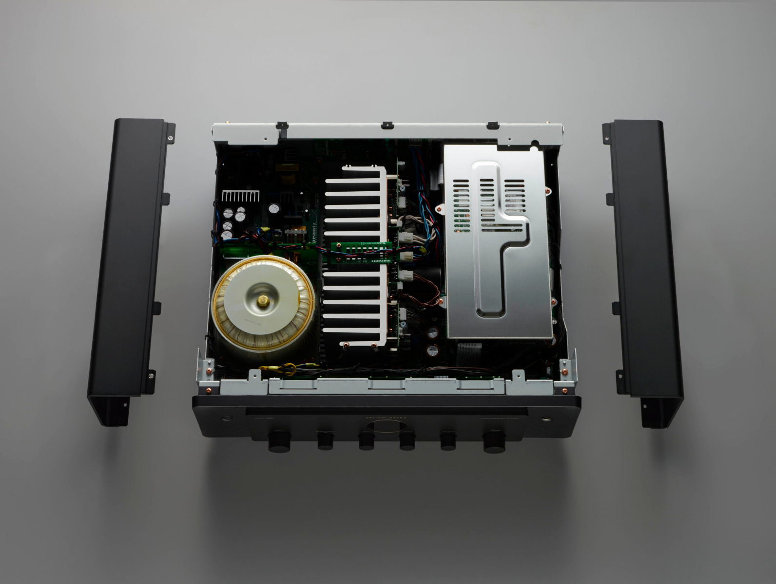 MARANTZ MODEL 40n silver