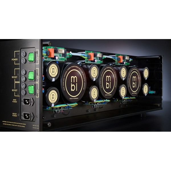 Ανακαλύψτε τον ενισχυτή ισχύος MBL 9011, έναν εξαιρετικά ισχυρό και ακριβή ενισχυτή, ιδανικό για επαγγελματική μουσική αναπαραγωγή με εντυπωσιακή ποιότητα ήχου. Απολαύστε φυσικό και καθαρό ήχο με έως και 5.000 W ισχύος.