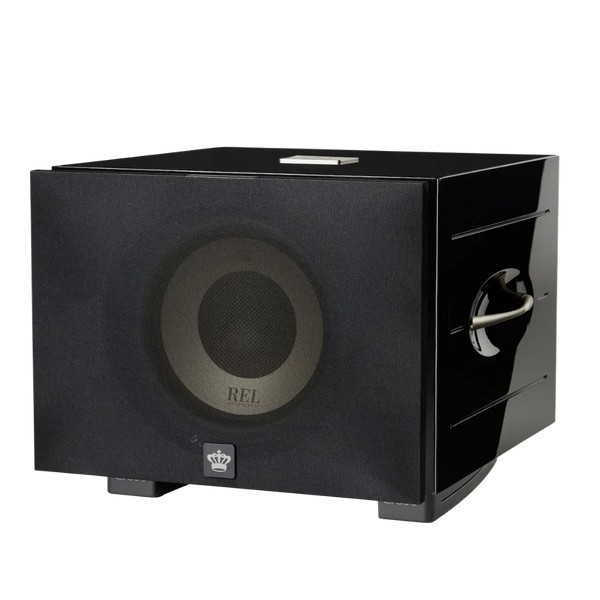 Το κορυφαίο subwoofer REL S/850 προσφέρει 850 W Class D ισχύ, 12” CarbonAlloy™ οδηγό & 12” παθητικό ακτινοβολητή για βαθύ, ακριβές μπάσο και απόλυτο έλεγχο. Ιδανικό για μεσαίους & μεγάλους χώρους.