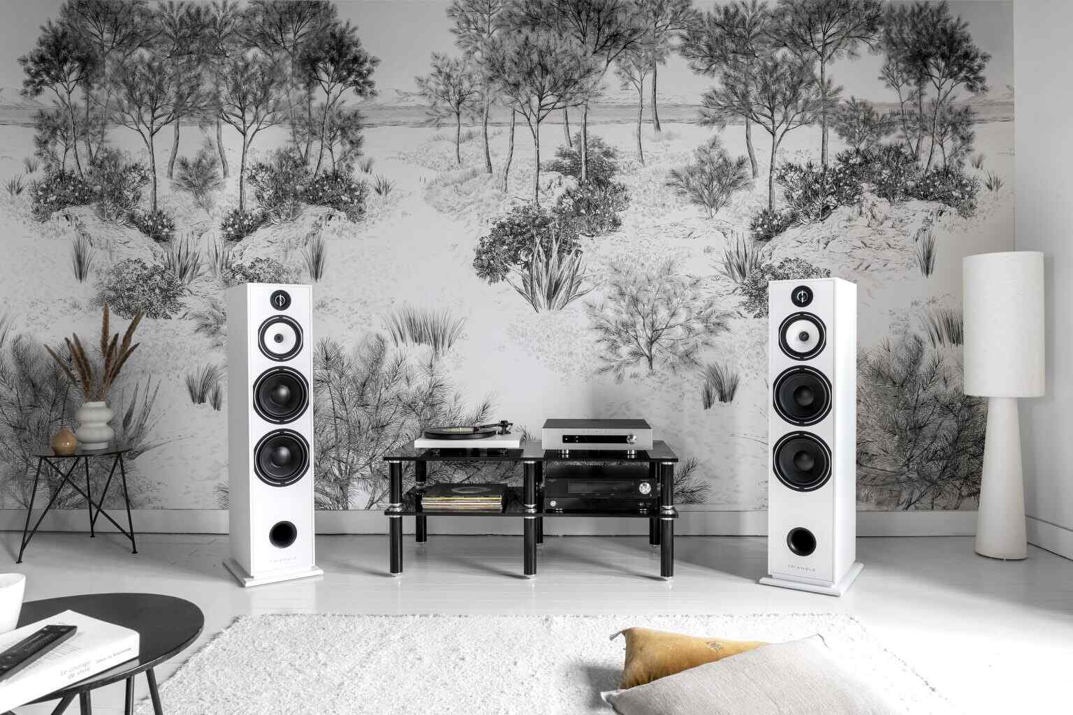 Triangle Borea 10 White